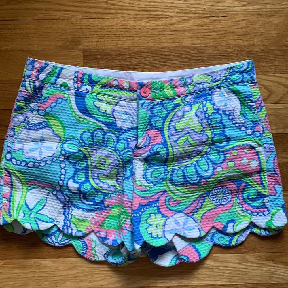 The Buttercup Short 🌸🌺 Lily Pulitzer size 8